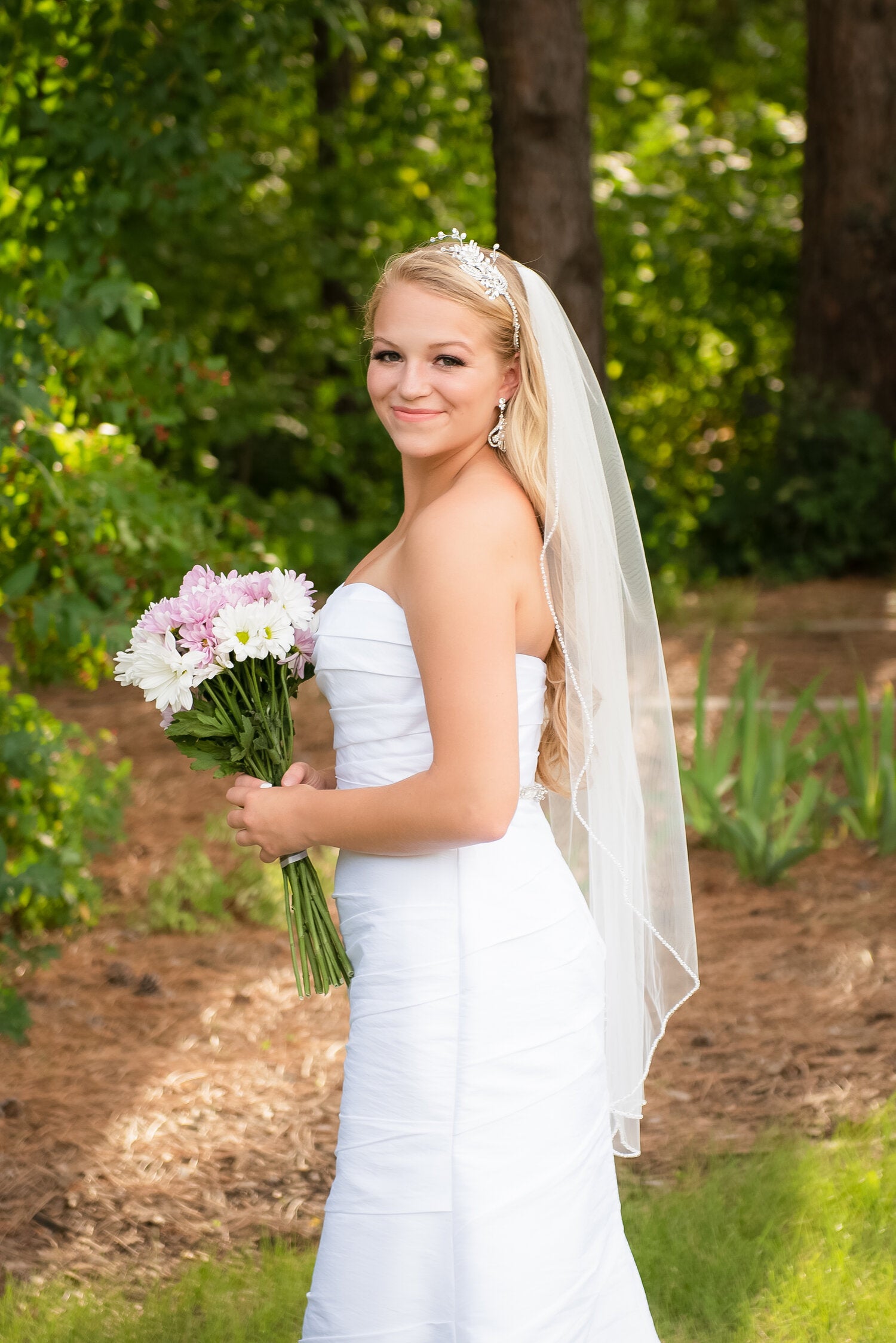 Prom Veil Veil – Boulevard Bridal & Prom